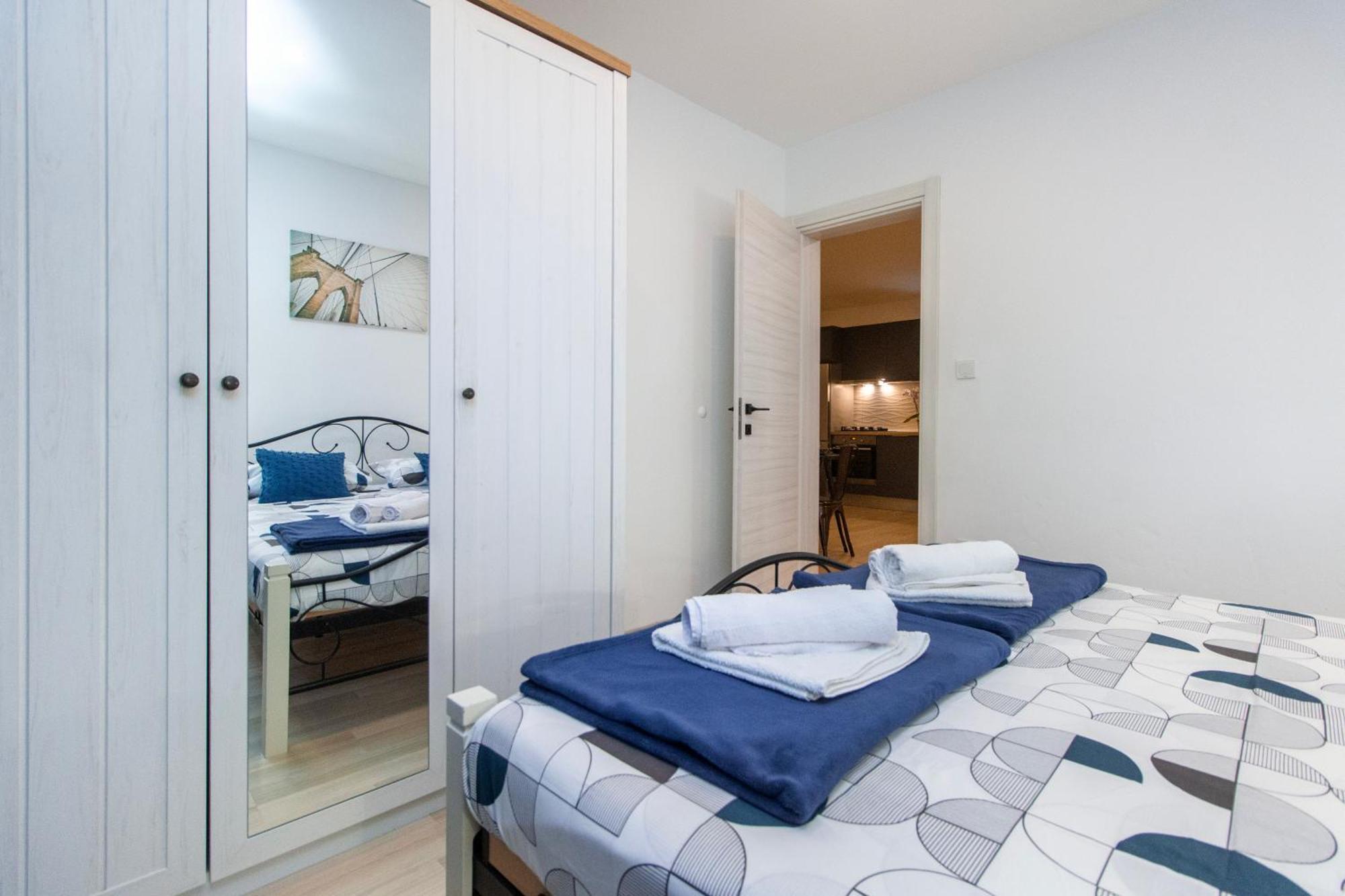 Villa Dalmatian Child With Swimming Pool, Close To The Beach Vinisce Luaran gambar