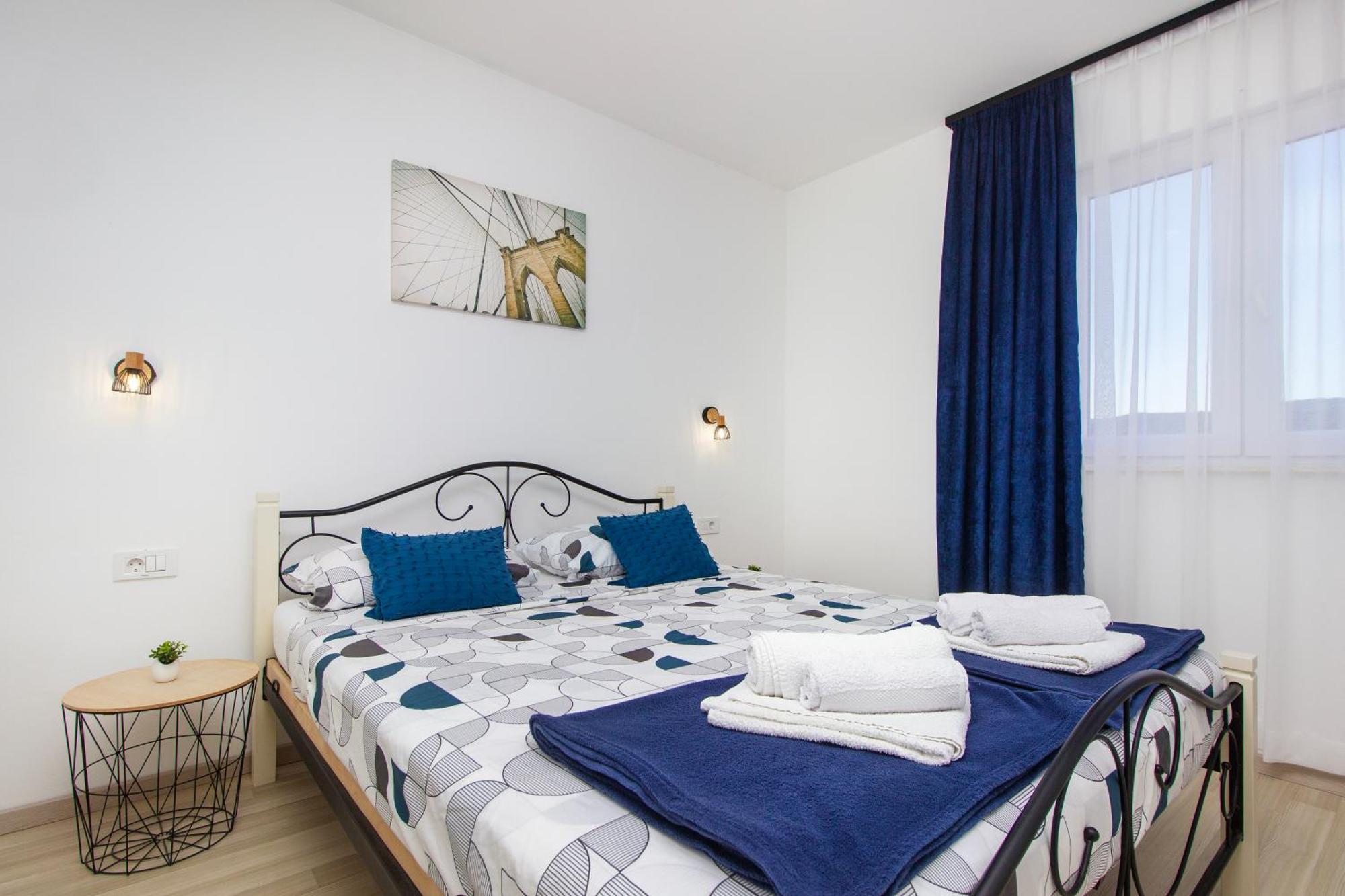 Villa Dalmatian Child With Swimming Pool, Close To The Beach Vinisce Luaran gambar